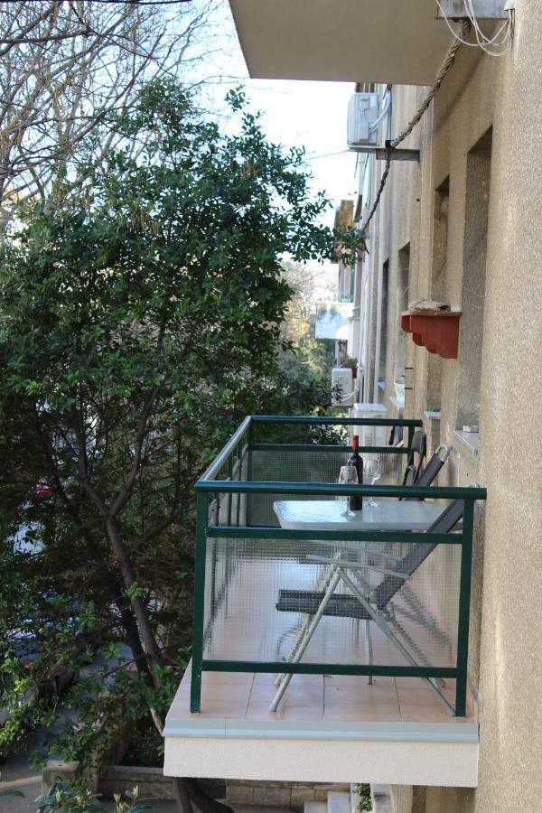 Cozy Apartment Mihaela With Balcony, Near Park Marjan & Old Town - Quiet Neighborhood Split Kültér fotó